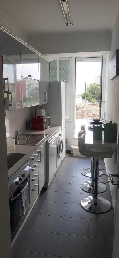 Minimalist Apartment Located Near Belem Lissabon Exterior foto